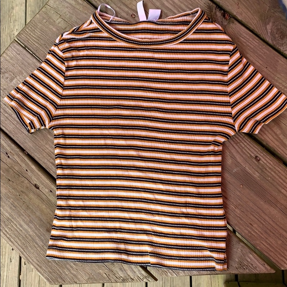 striped shirt